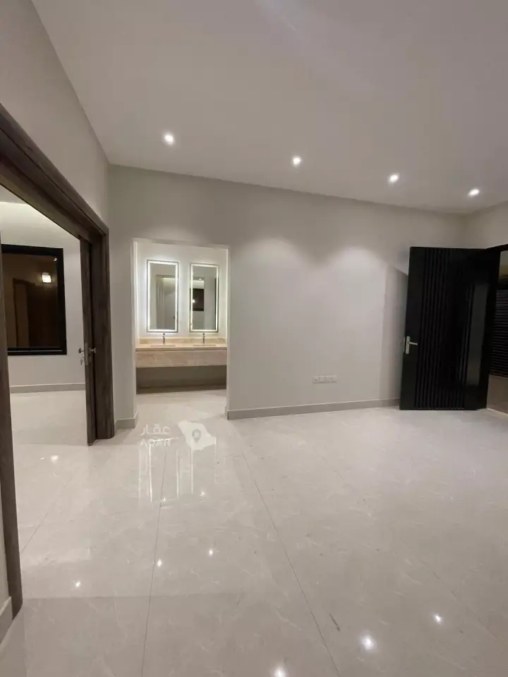7 bedroom villa in Dhahrat Laban, Riyadh 10