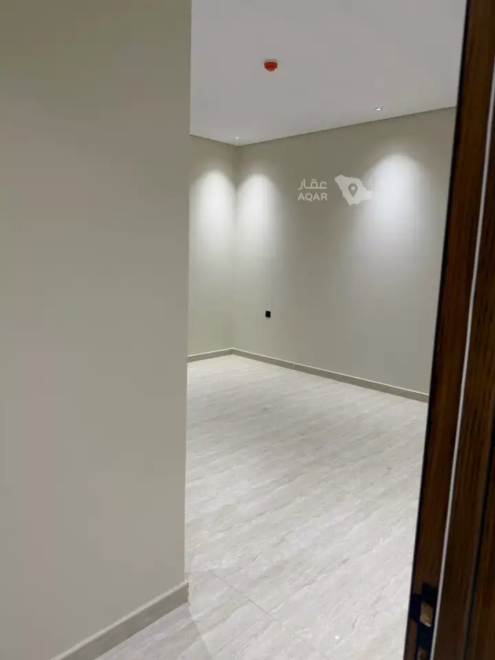 3 bedroom apartment in Al Zahrah, Riyadh