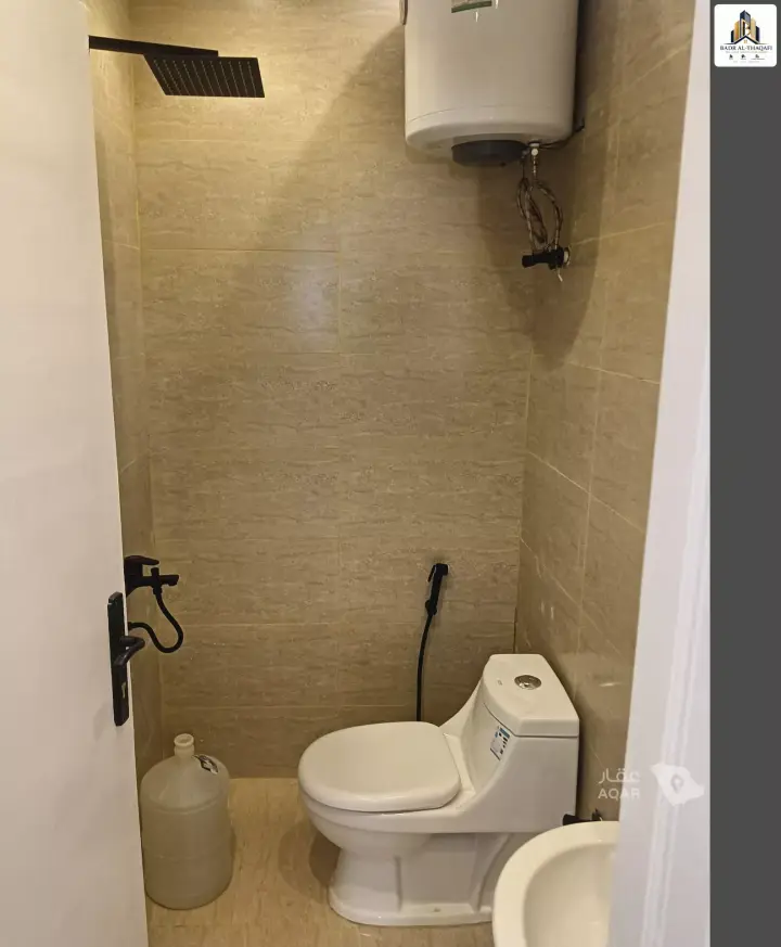 2 bedroom apartment in Ar Rayan, Riyadh 8