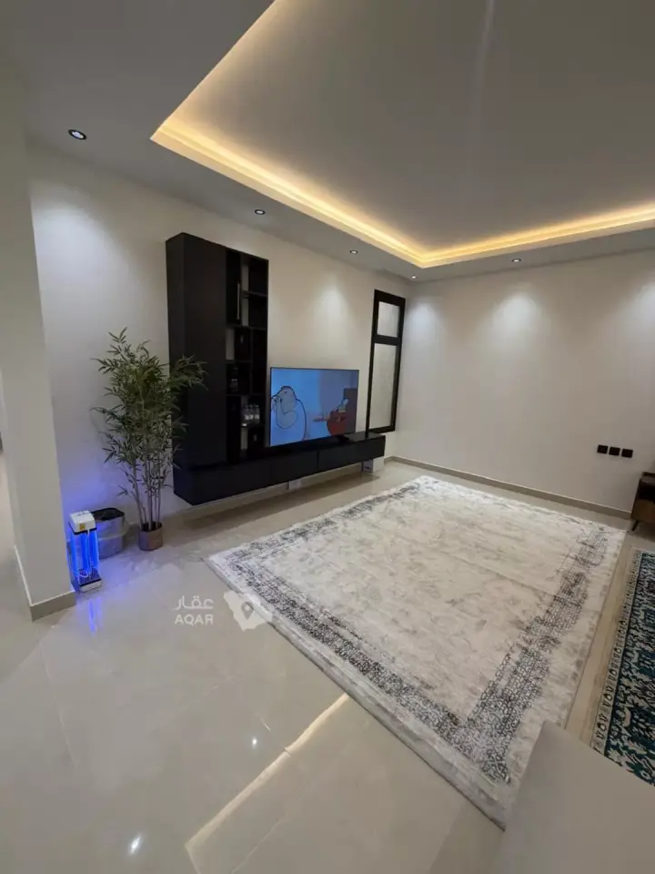 4 bedroom apartment in Al Hazm, Riyadh 4
