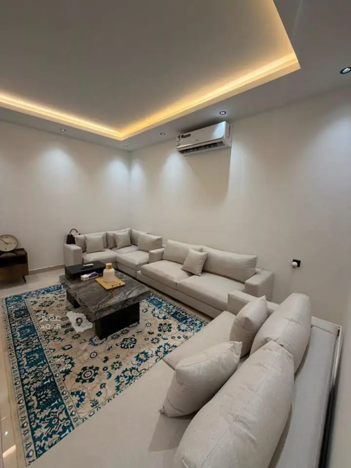 3 bedroom villa in Al Hazm, Riyadh 10