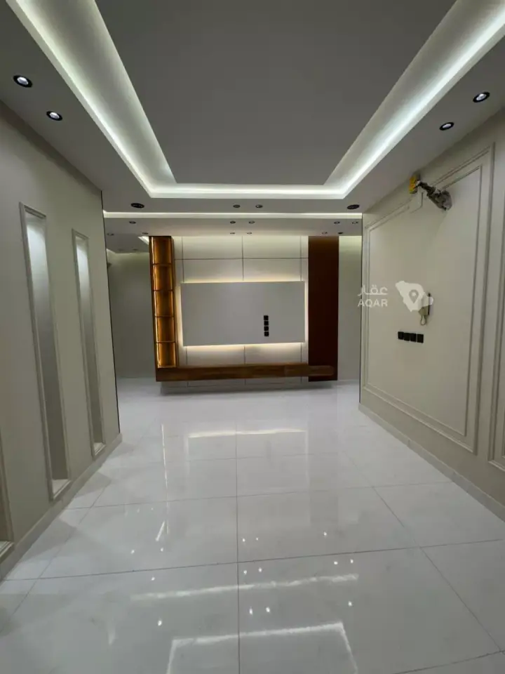 5 bedroom apartment in As Suways, Jazan 4