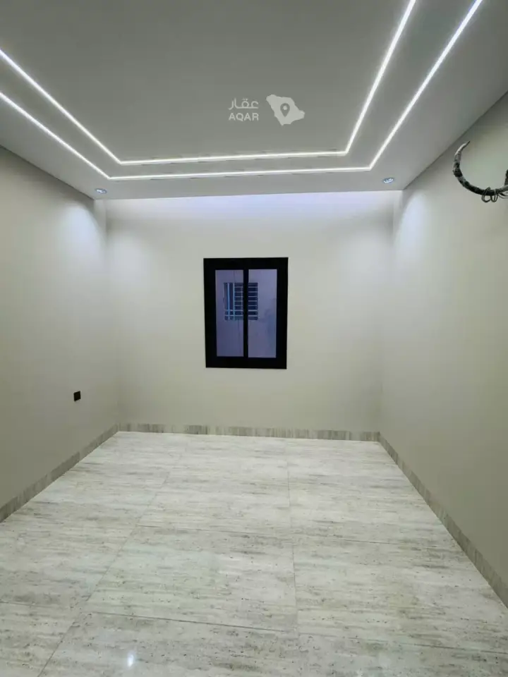 5 bedroom apartment in As Suways, Jazan 18