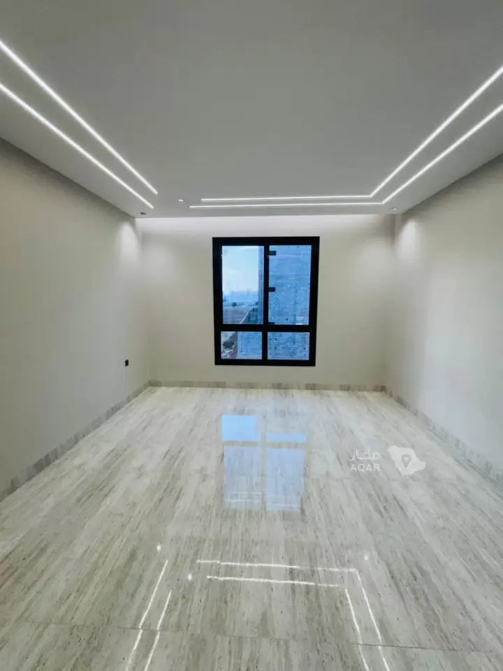 5 bedroom apartment in As Suways, Jazan 8
