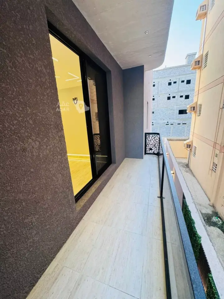 5 bedroom apartment in As Suways, Jazan 12