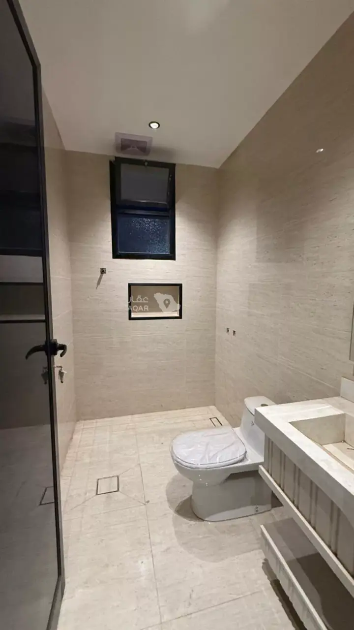 3 bedroom apartment in As Suways, Jazan 19