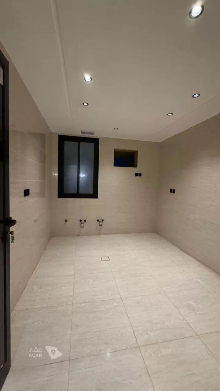 3 bedroom apartment in As Suways, Jazan 11
