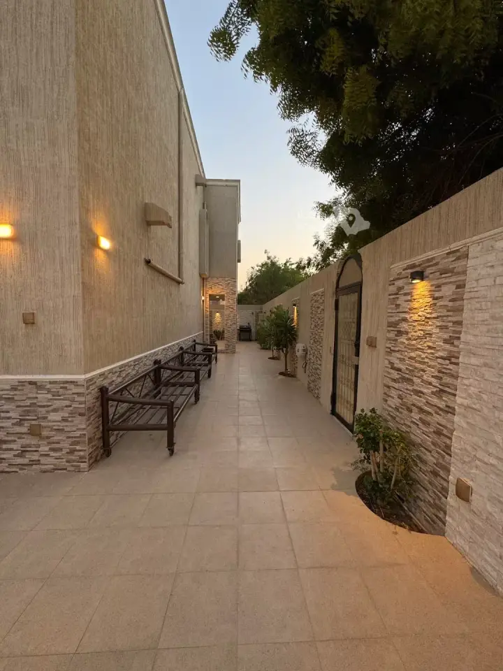 5 bedroom villa in Al Fayha, Eastern Province 7