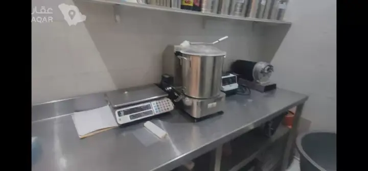 shop in Shubra, Riyadh 7