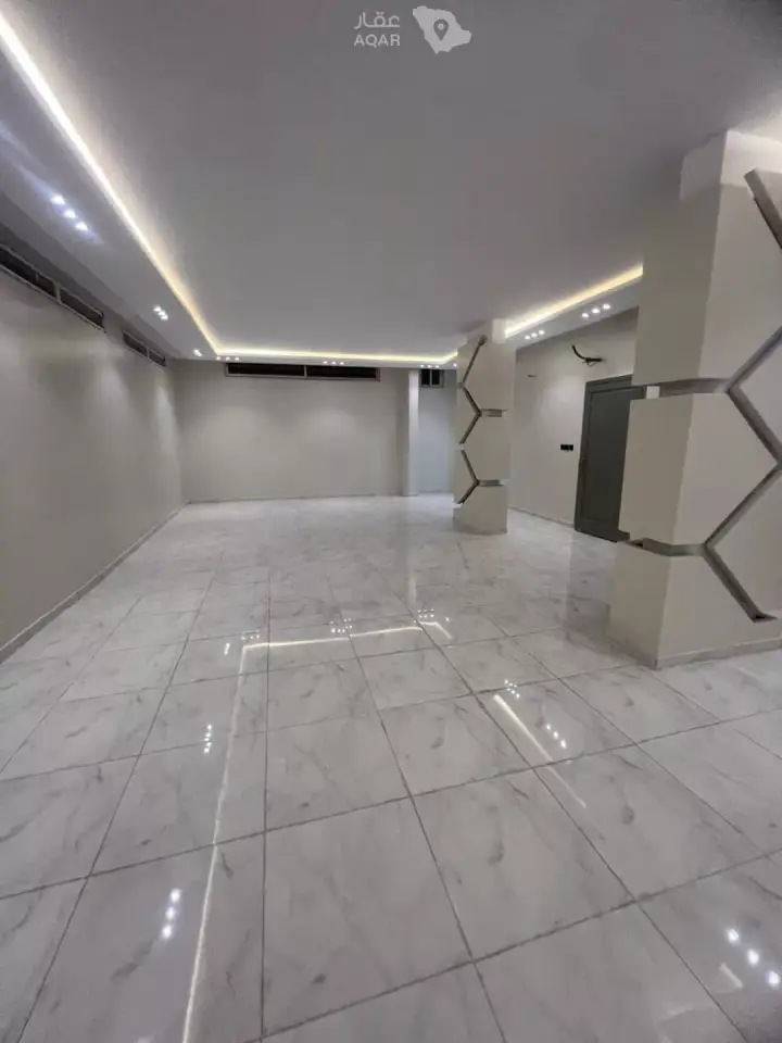 5 bedroom apartment in Al Matar, Madinah 4