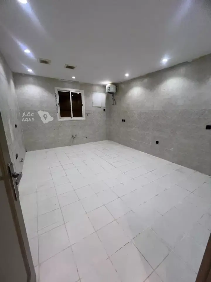 5 bedroom apartment in Al Matar, Madinah 11