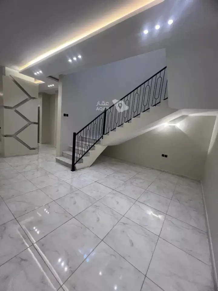 5 bedroom apartment in Al Matar, Madinah 8