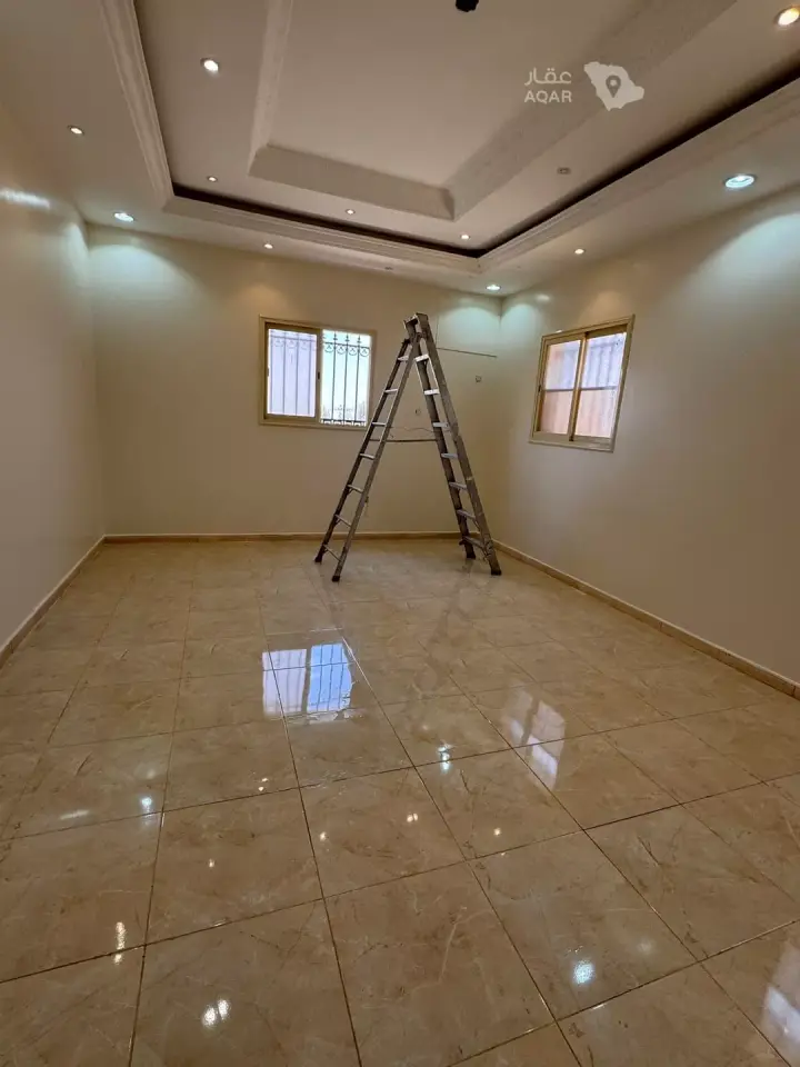 4 bedroom apartment in Al Sadd, Khamis Mushait 14
