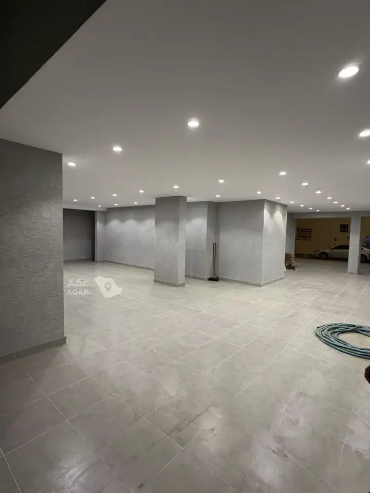 36 bedroom building in Al Rabwa, Jeddah 7
