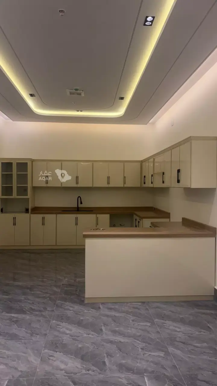 2 bedroom apartment in Al Mahdiyyah, Riyadh 6