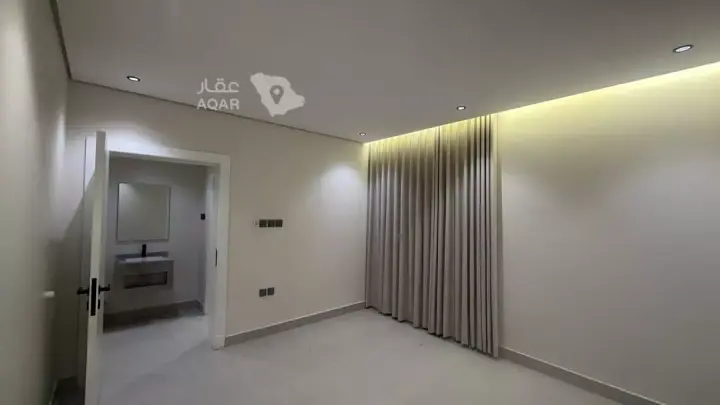 3 bedroom apartment in Umm Al Hamam Al Sharqi, Riyadh
