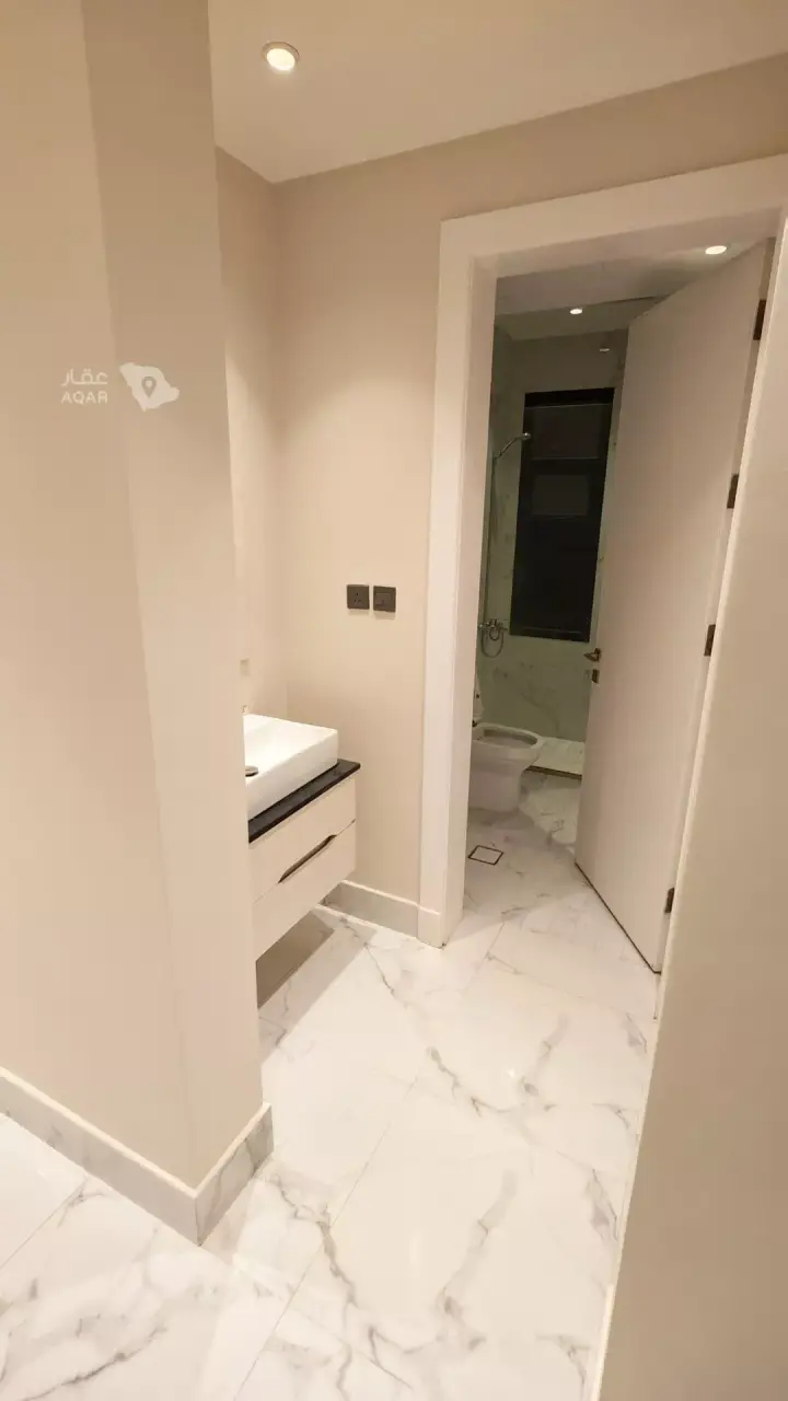3 bedroom apartment in Al Rawdah, Riyadh 4