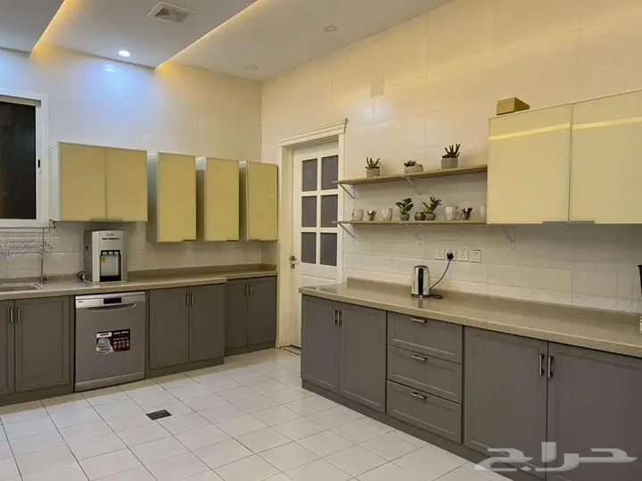6 bedroom villa in Tuwaiq, Riyadh 10