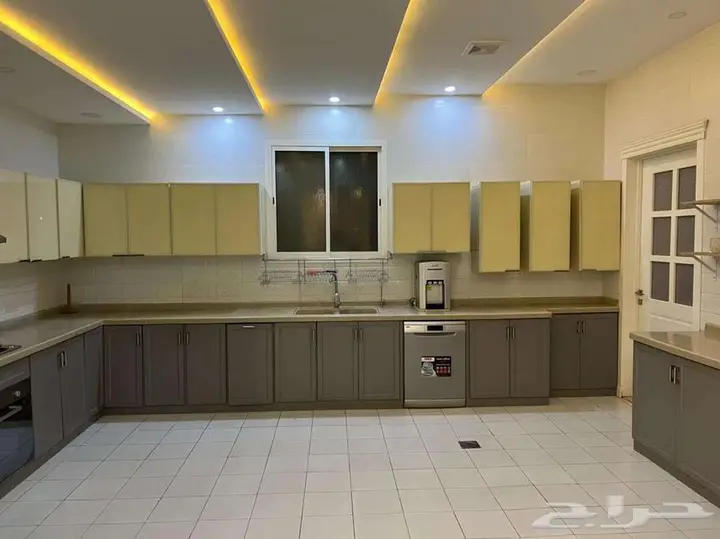 6 bedroom villa in Tuwaiq, Riyadh 11