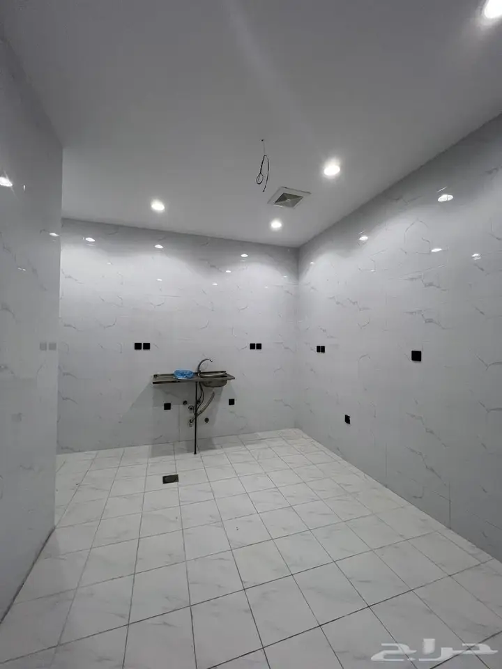 4 bedroom apartment in Al Nuzhah, Jeddah 15