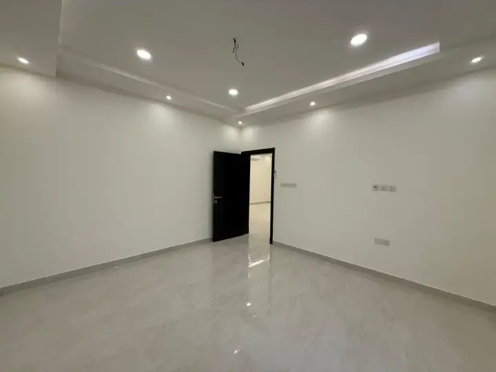 2 bedroom apartment in Al Qusur, Eastern Province 5