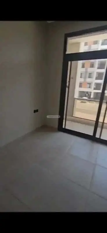3 bedroom apartment in Al Sawari, Jeddah 4