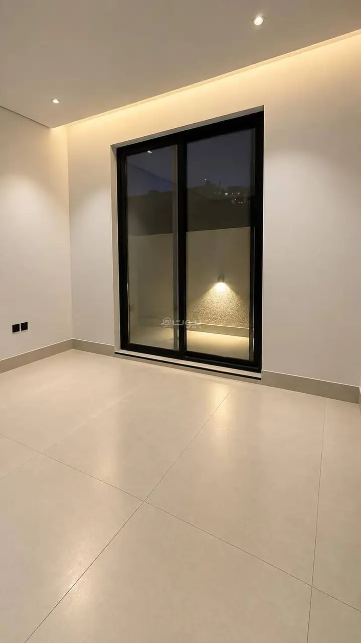 5 bedroom villa in Al Malqa, Riyadh 11