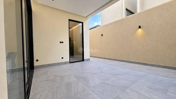 5 bedroom villa in King Fahd, Riyadh 5