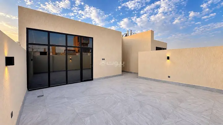 5 bedroom villa in King Fahd, Riyadh 13