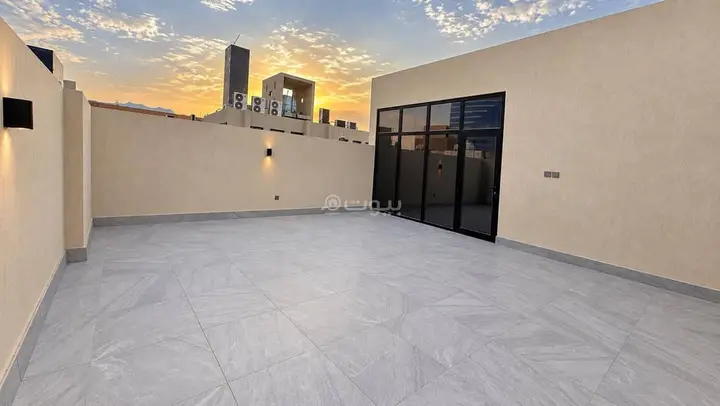 5 bedroom villa in King Fahd, Riyadh 20