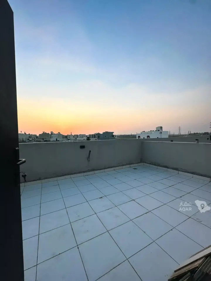 5 bedroom villa in Al Mahdiyyah, Riyadh 26