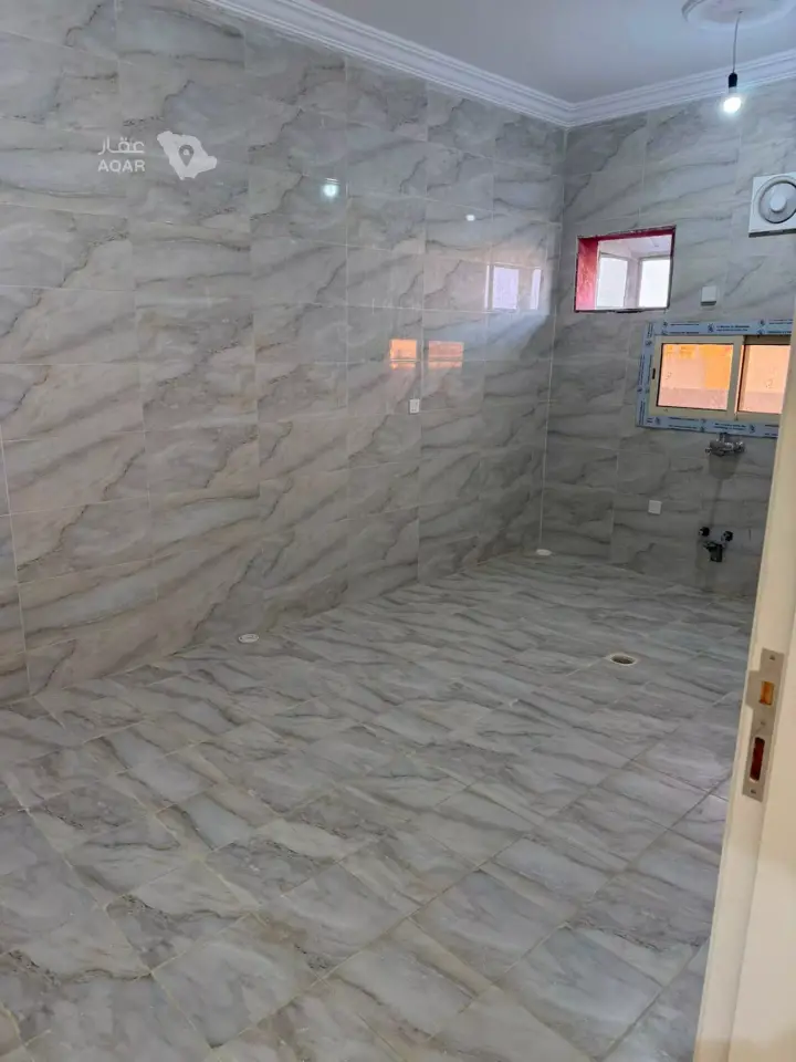 2 bedroom apartment in Al Rawabi, Jeddah 4