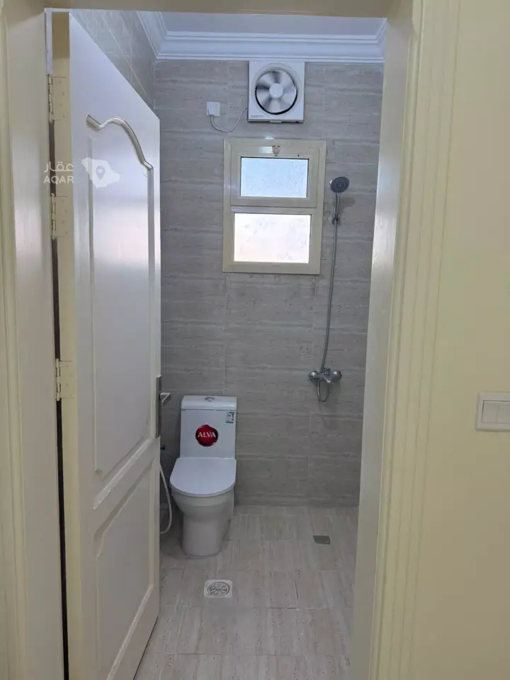 2 bedroom apartment in Al Rawabi, Jeddah 8