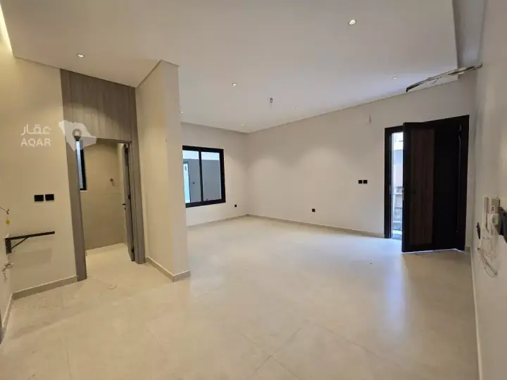 3 bedroom villa in Al Furusiyah, Jeddah 2