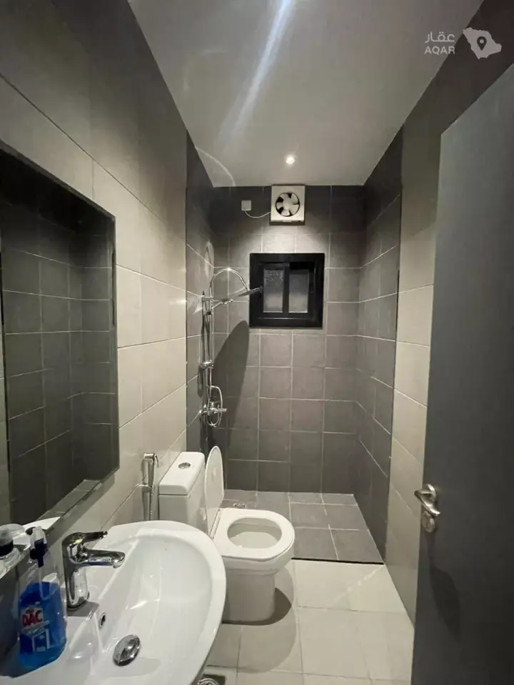 2 bedroom apartment in Al Marwa, Jeddah 5