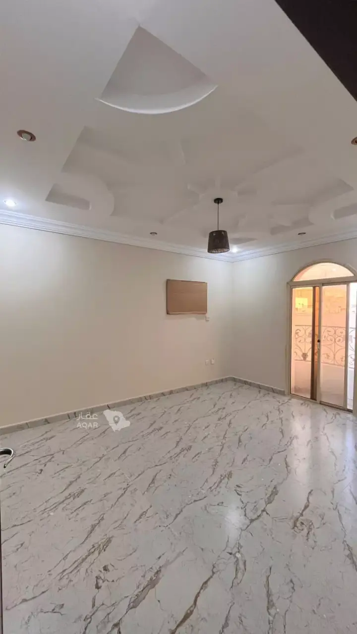 4 bedroom apartment in Al Safa, Jeddah 2