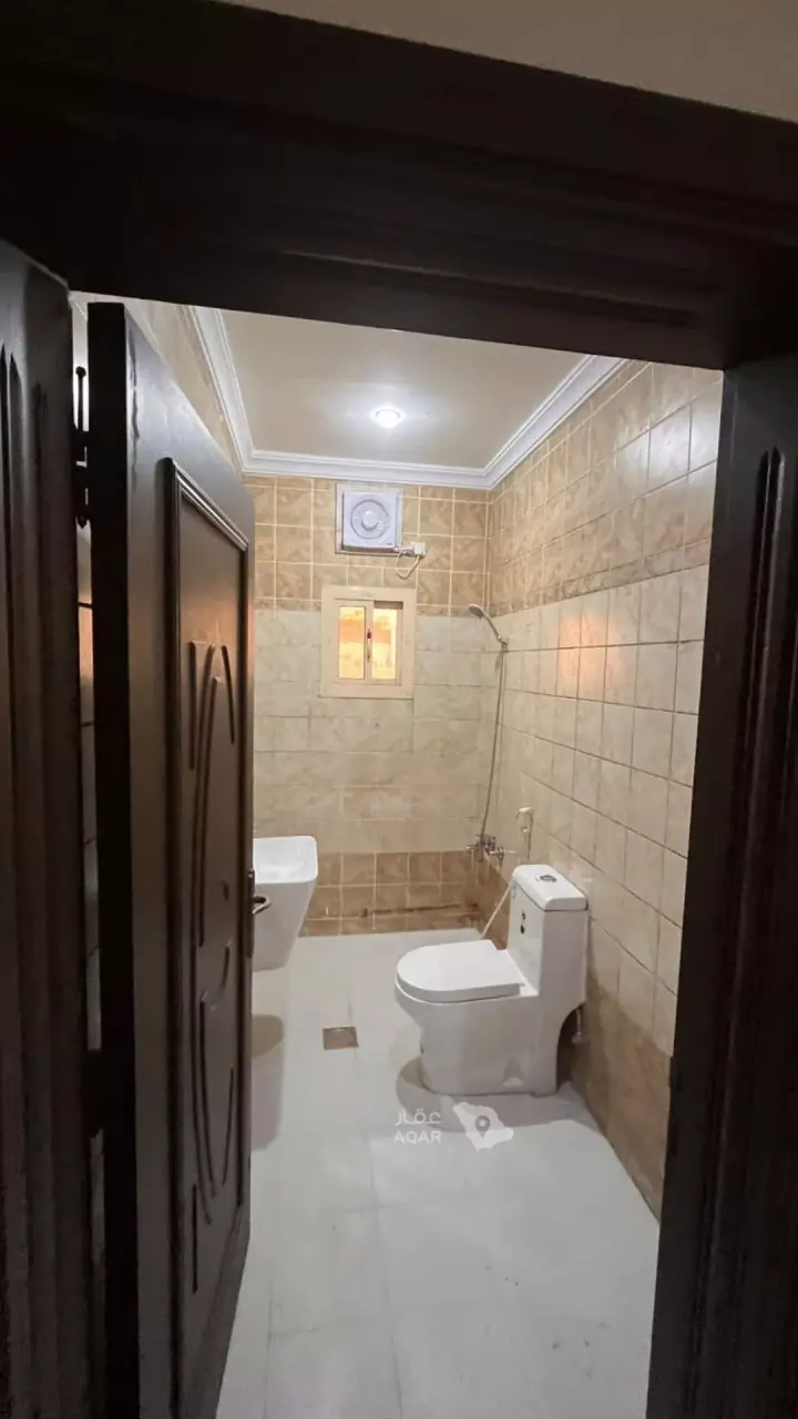 4 bedroom apartment in Al Safa, Jeddah 11
