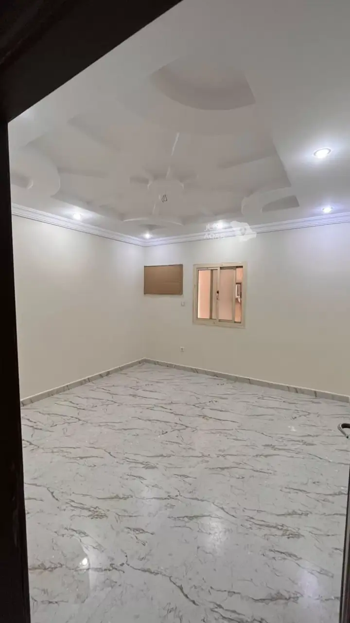 4 bedroom apartment in Al Safa, Jeddah 9