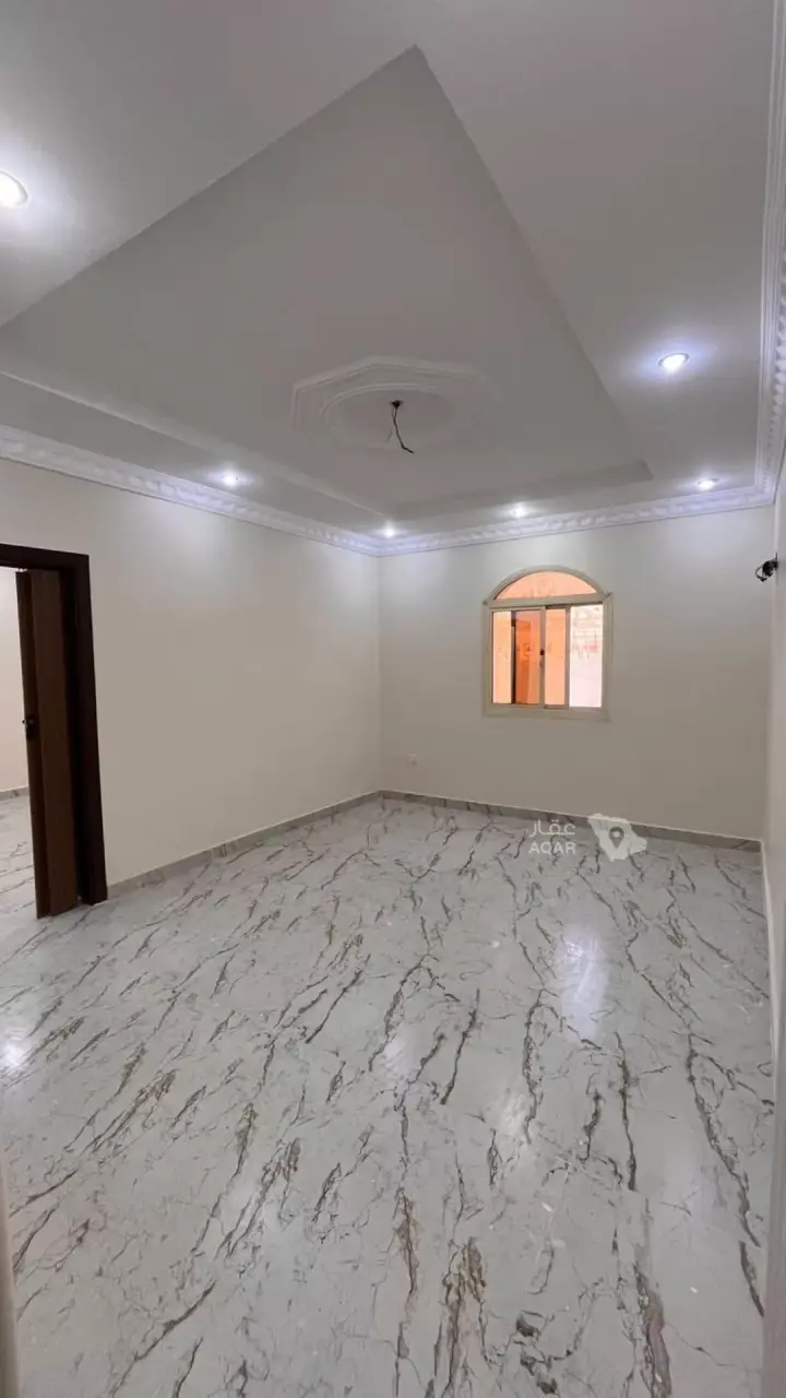 4 bedroom apartment in Al Safa, Jeddah 13