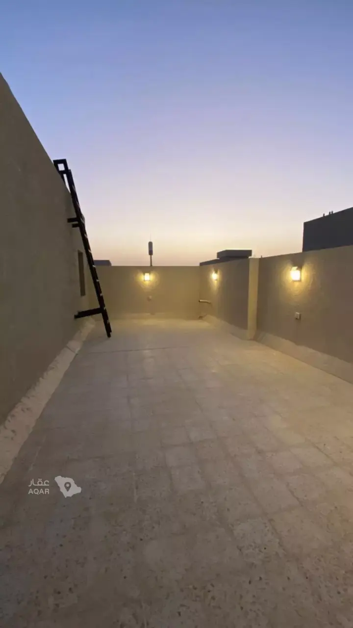 4 bedroom villa in Al Janadriyah, Riyadh 10