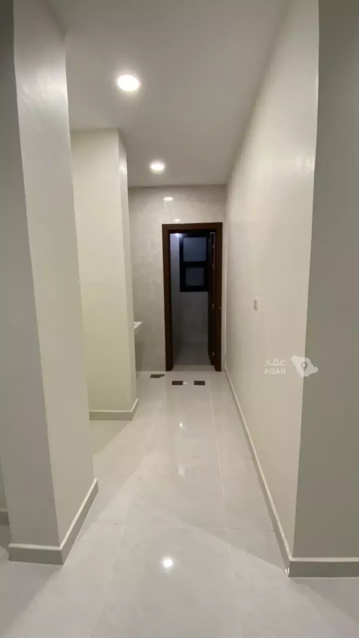 4 bedroom villa in Al Janadriyah, Riyadh 17
