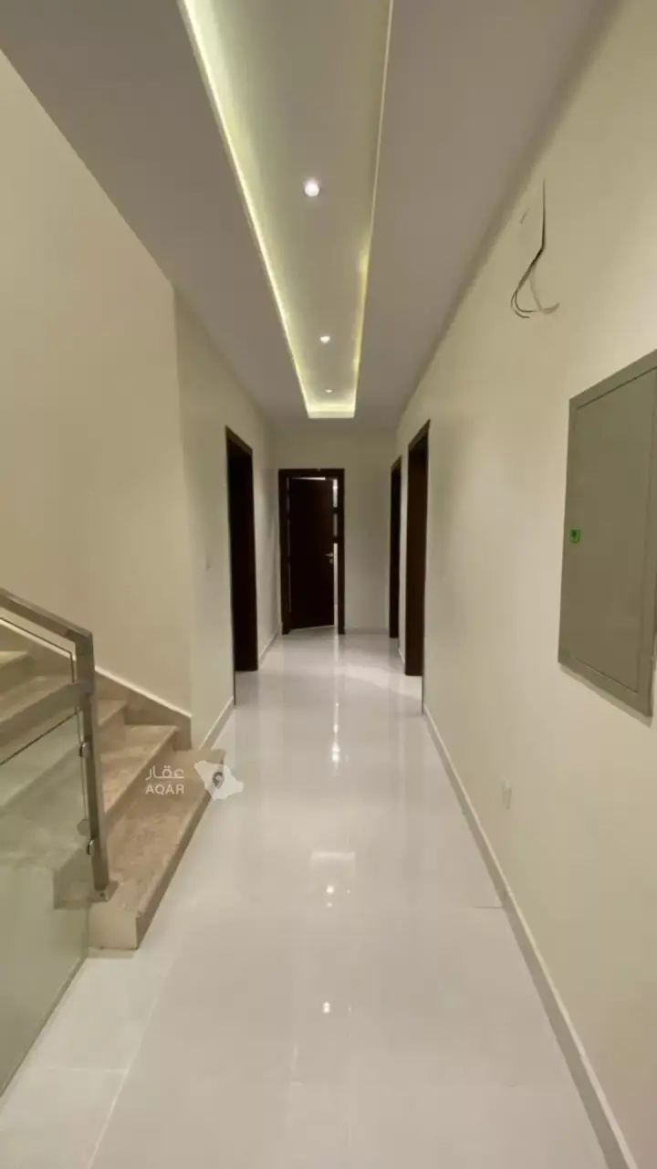 4 bedroom villa in Al Janadriyah, Riyadh 2
