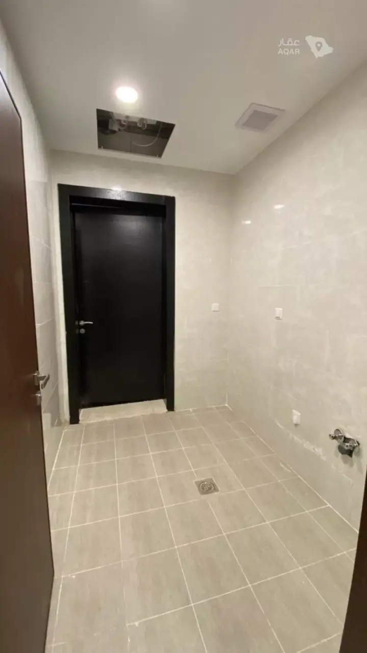 4 bedroom villa in Al Janadriyah, Riyadh 12