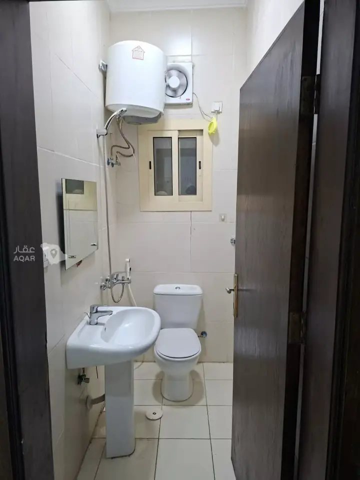 3 bedroom apartment in Mishrifah, Jeddah 7