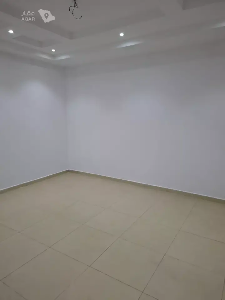 3 bedroom apartment in Mishrifah, Jeddah 6