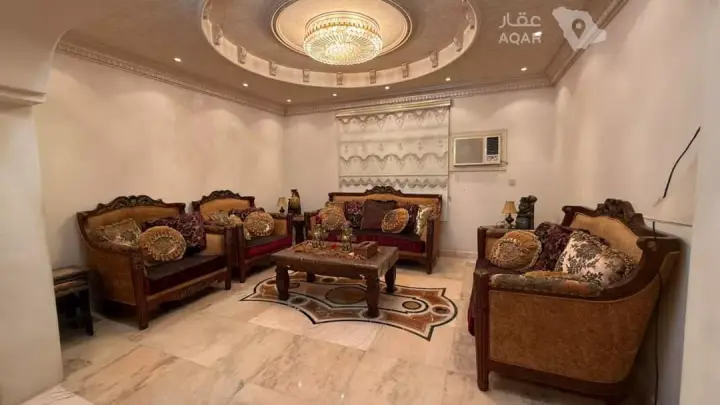 4 bedroom apartment in Al Marwa, Jeddah 6