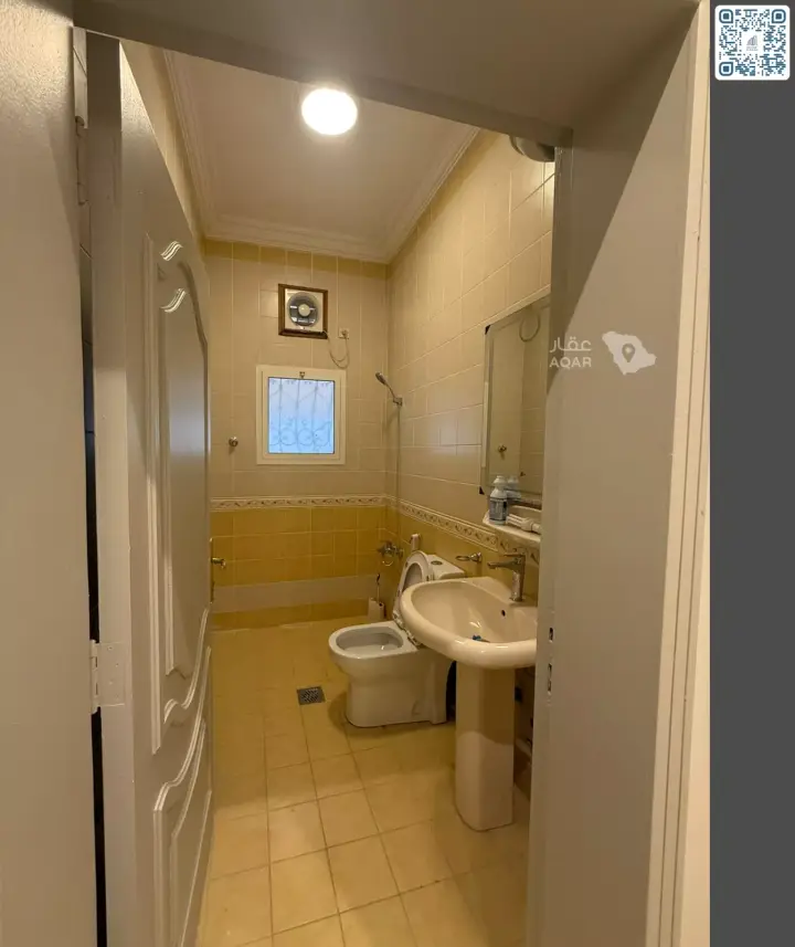 4 bedroom villa in Al Basateen, Jeddah 20