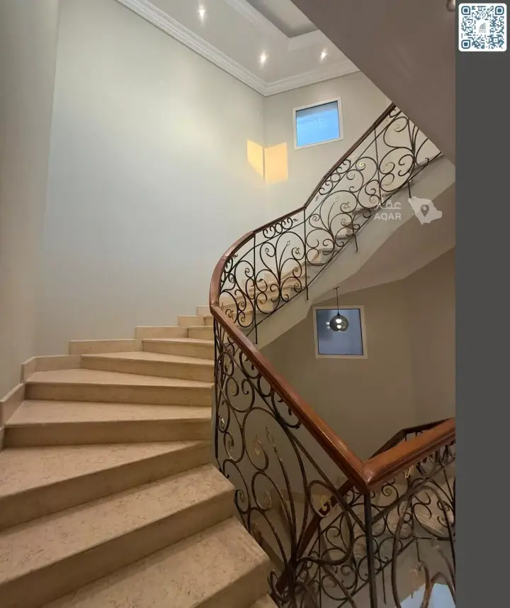 4 bedroom villa in Al Basateen, Jeddah 5