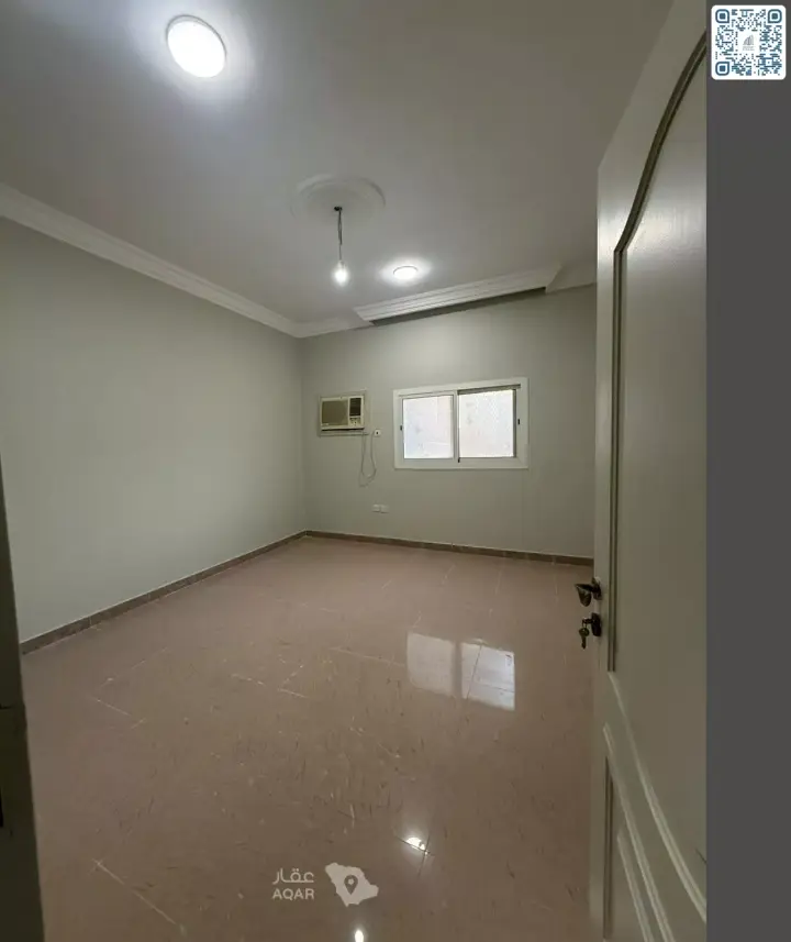 4 bedroom villa in Al Basateen, Jeddah 6