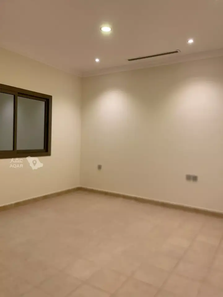 3 bedroom villa in Abhur North, Jeddah 17